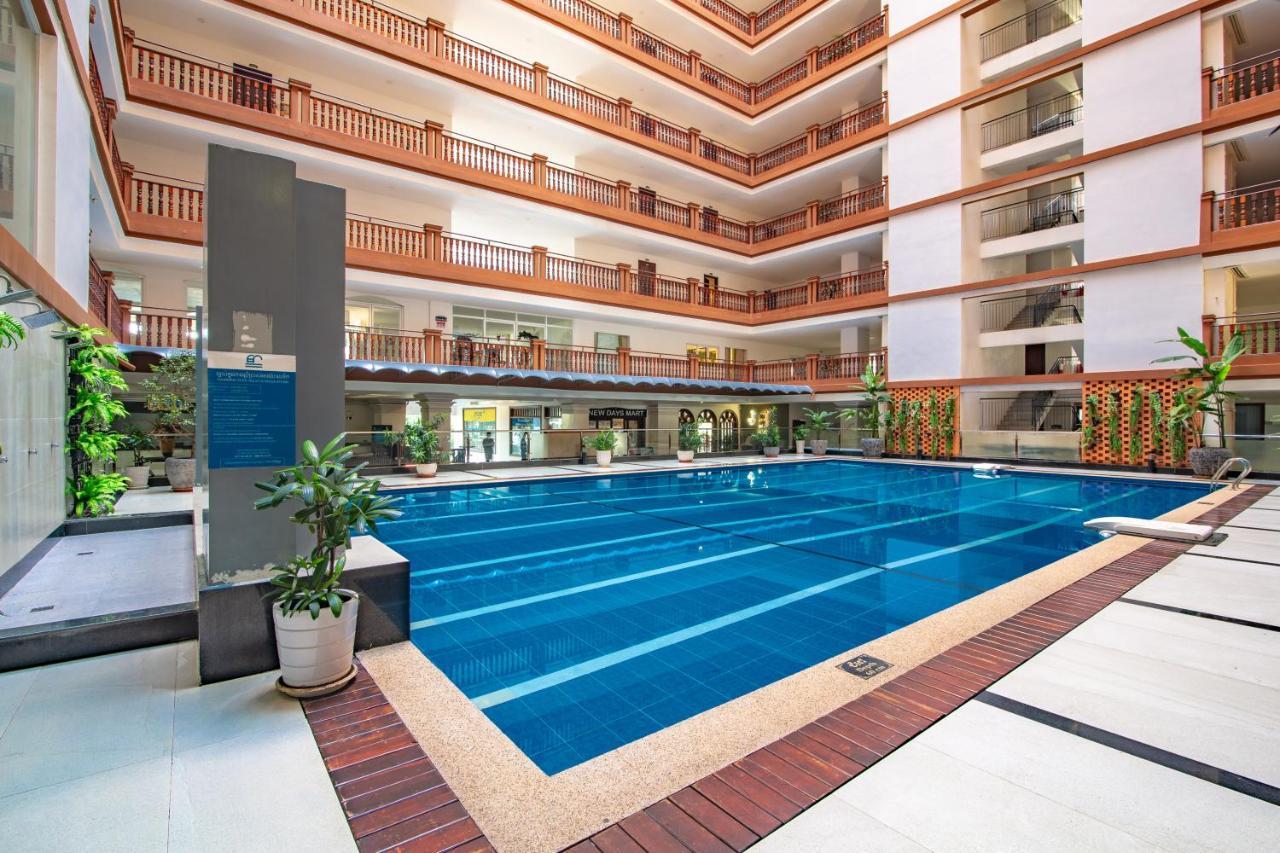 Mekongview 2 Condotel 프놈펜 외부 사진