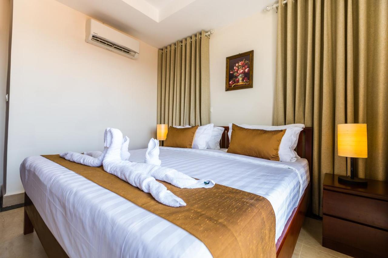 Mekongview 2 Condotel 프놈펜 외부 사진